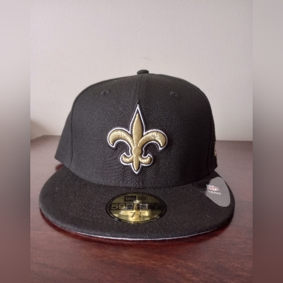 Men's New Orleans Saints New Era Fitted Hat Size 7 3/8 - Picture 1 of 6
